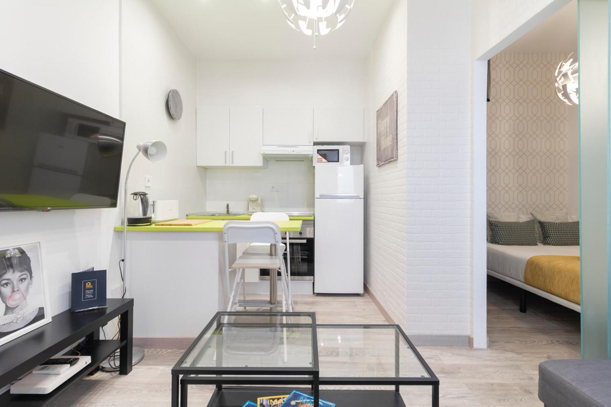 Ronda De Valencia Apartamento Madrid Esterno foto