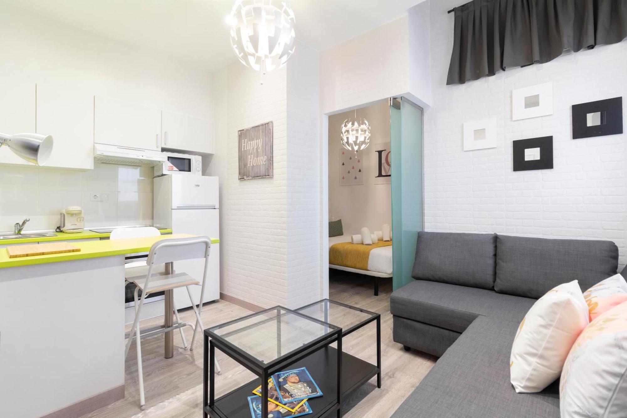 Ronda De Valencia Apartamento Madrid Esterno foto