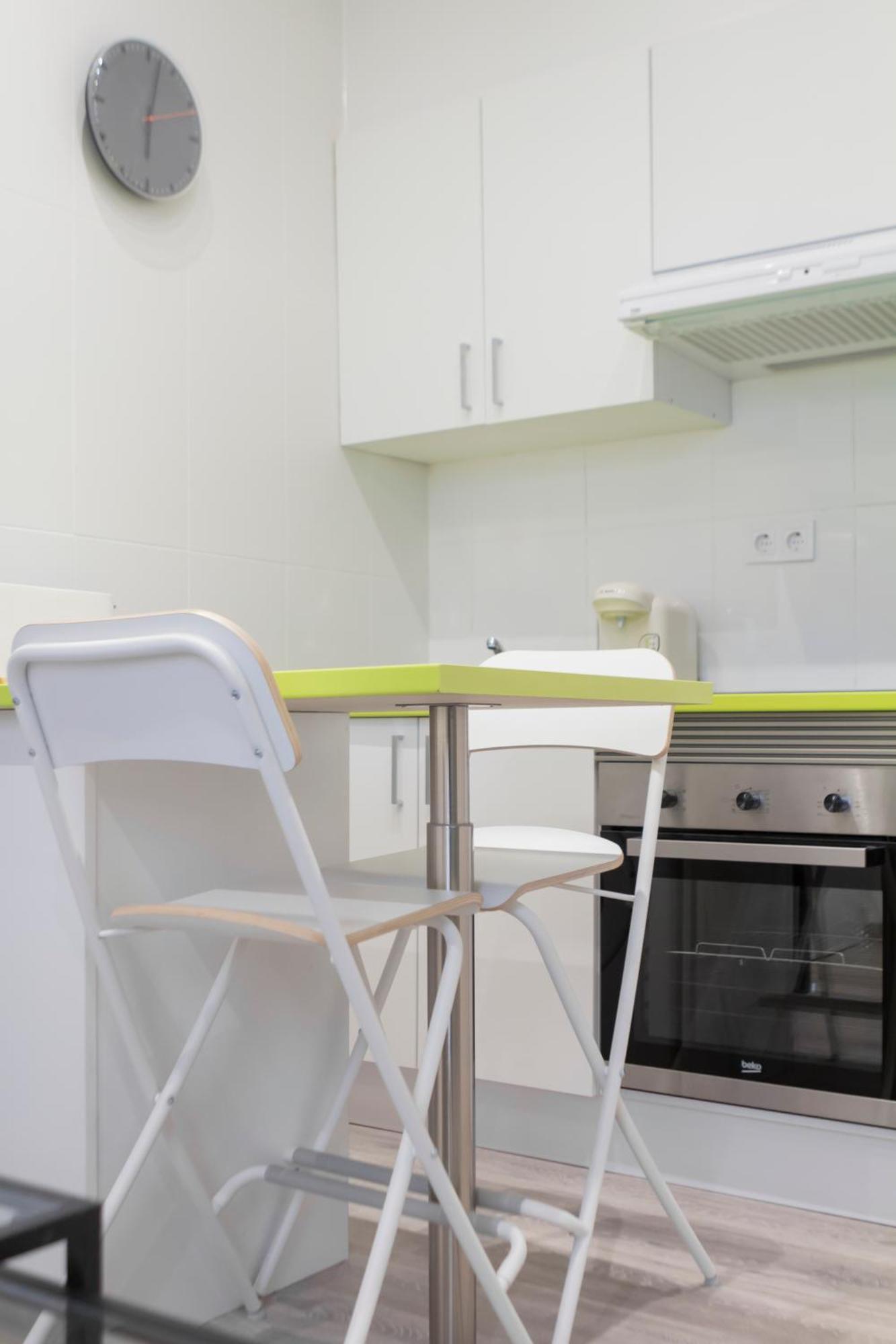 Ronda De Valencia Apartamento Madrid Esterno foto