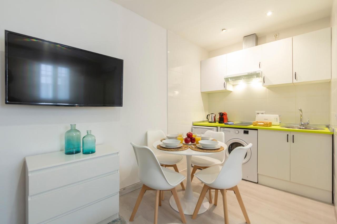 Ronda De Valencia Apartamento Madrid Esterno foto